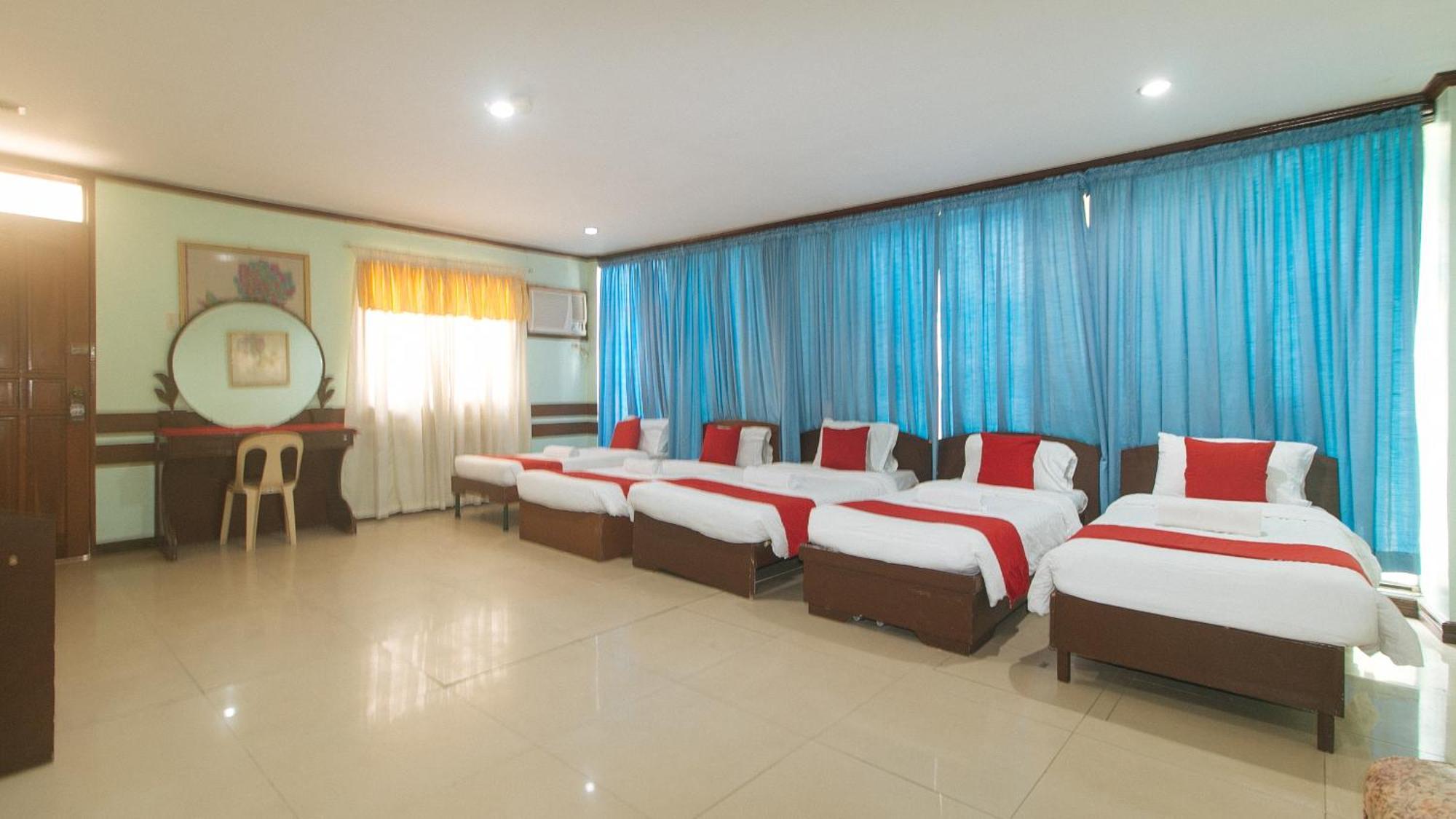 Reddoorz At Maanyag Pension House Mandaue Cebu Exterior photo