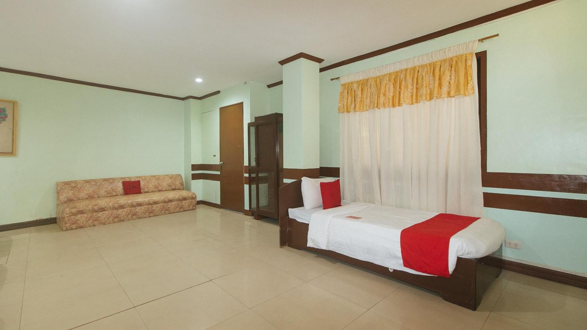 Reddoorz At Maanyag Pension House Mandaue Cebu Exterior photo