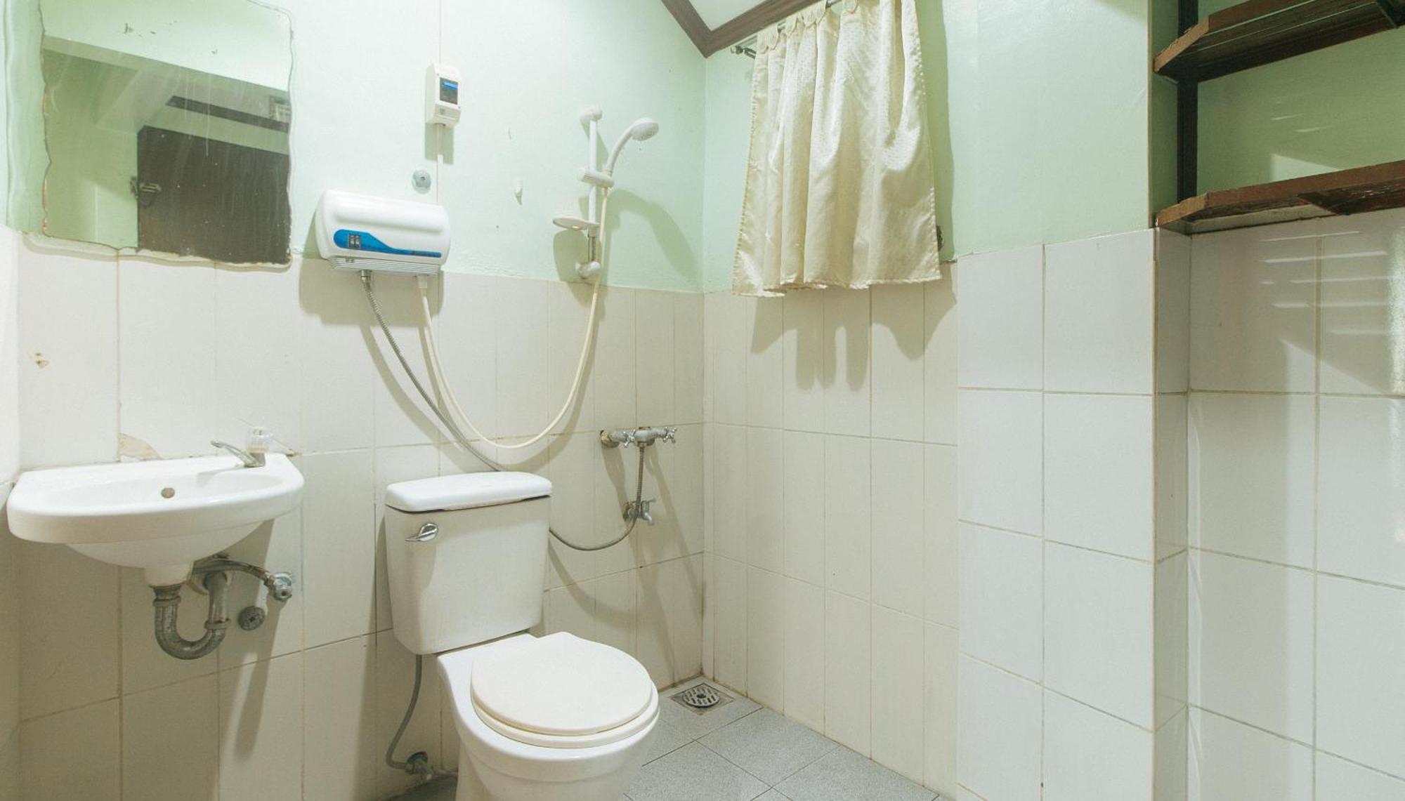 Reddoorz At Maanyag Pension House Mandaue Cebu Exterior photo